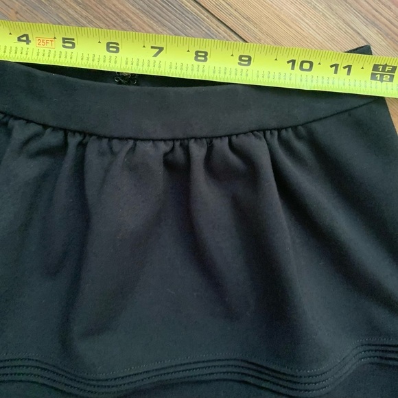 Madewell Silhouette Black Skirt Pleated Raw Hem Size Extra Small - Picture 12 of 14